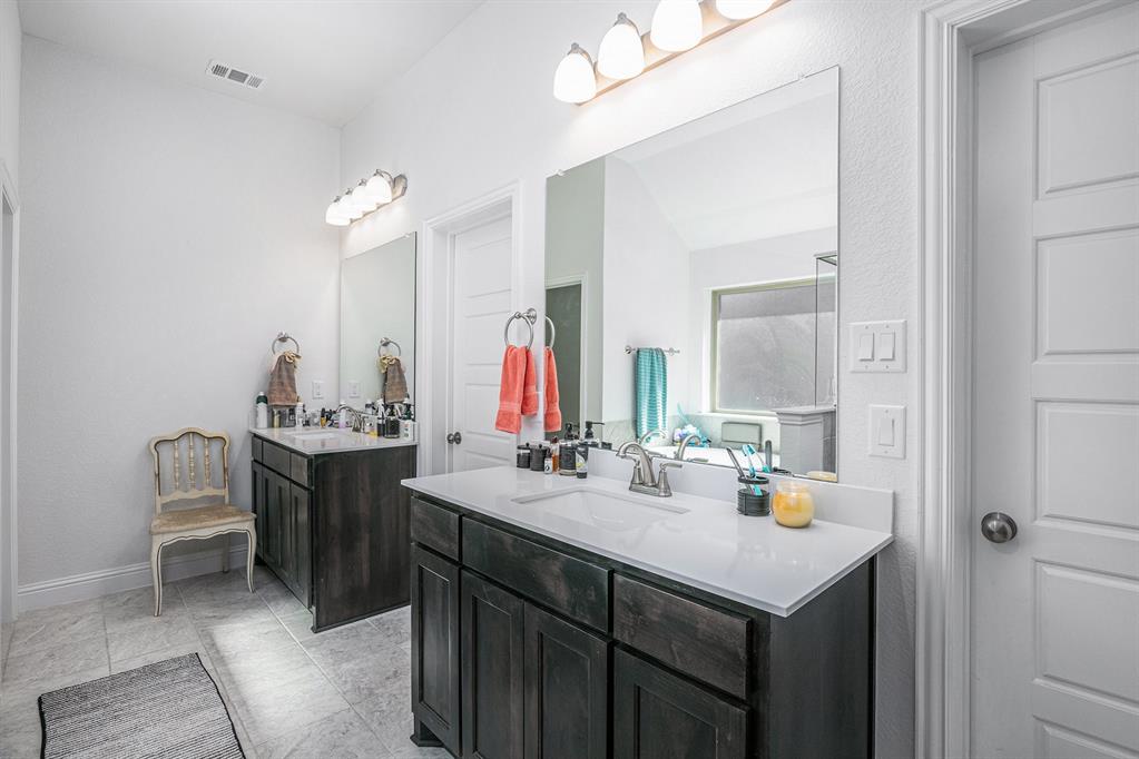 Bristol Oaks - Residential