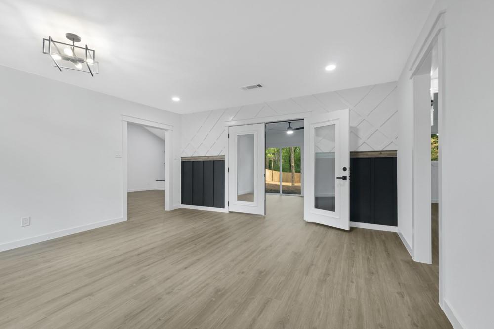 1121 Woodmount Court