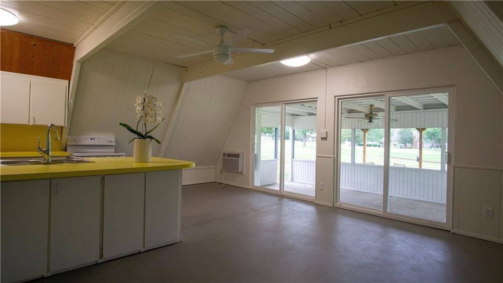 Lake Kiowa - Residential