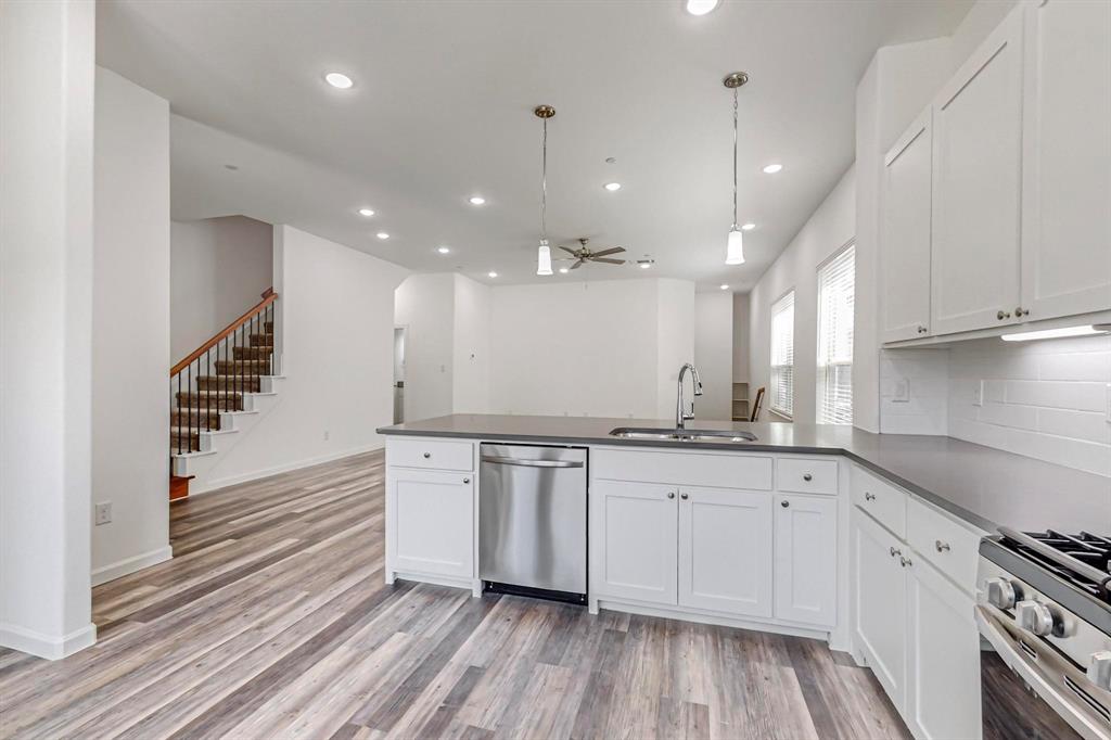 Villas Of Doe Creek Ph 1 - Residential Lease