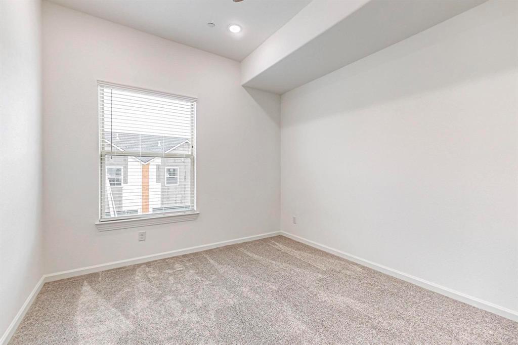 Villas Of Doe Creek Ph 1 - Residential Lease