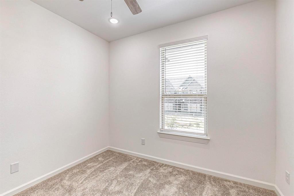 Villas Of Doe Creek Ph 1 - Residential Lease