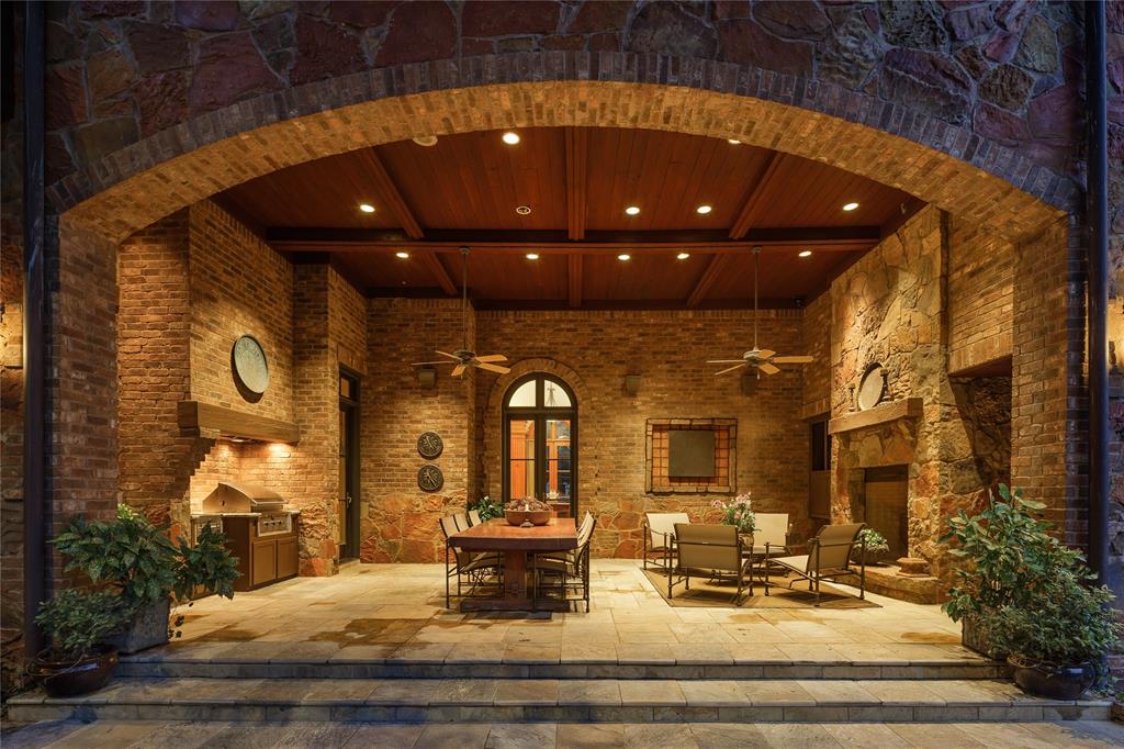 WAGGONER PLACE BROOKSHIRE - Residential