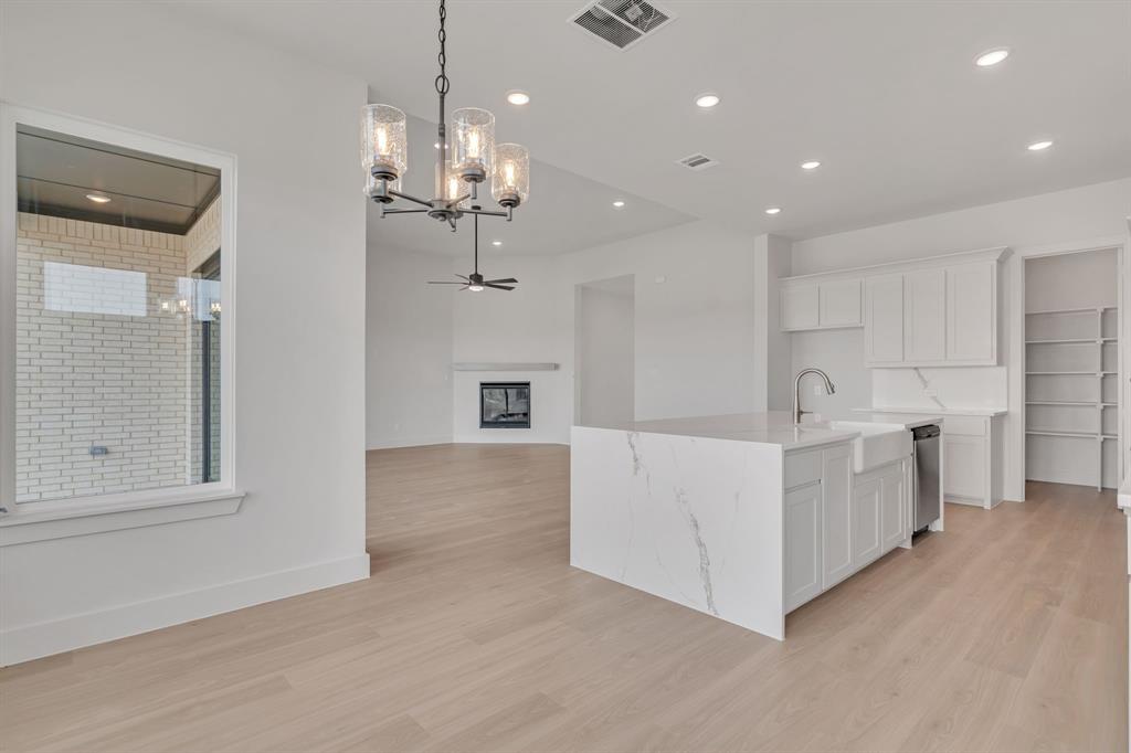 Talon Hills Phase 4 - Residential Lease