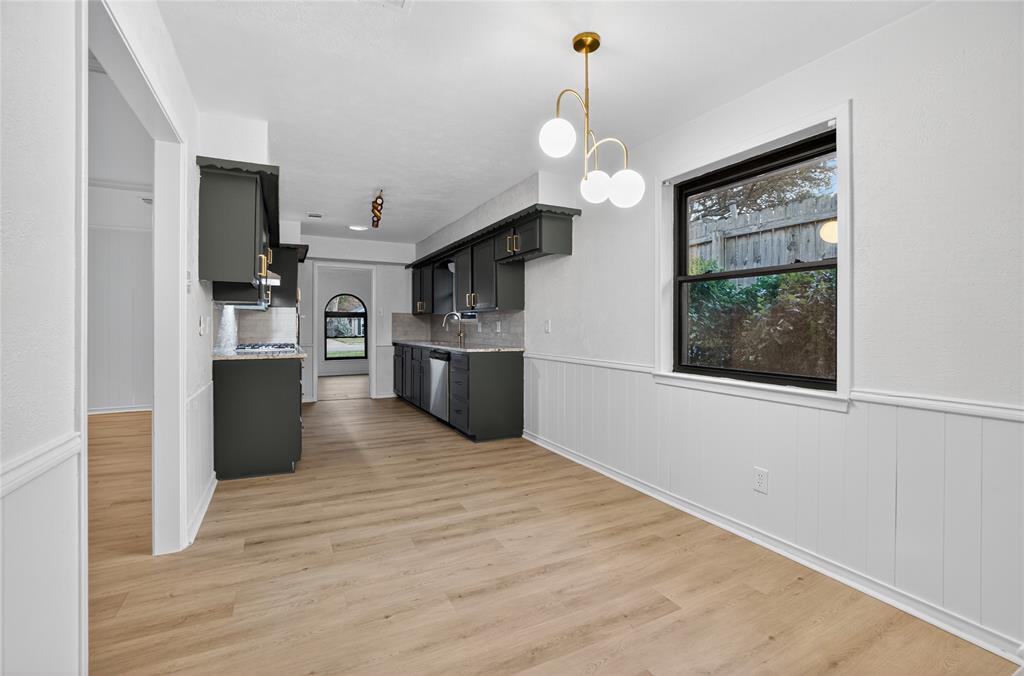 Merriman Manor - Residential Lease