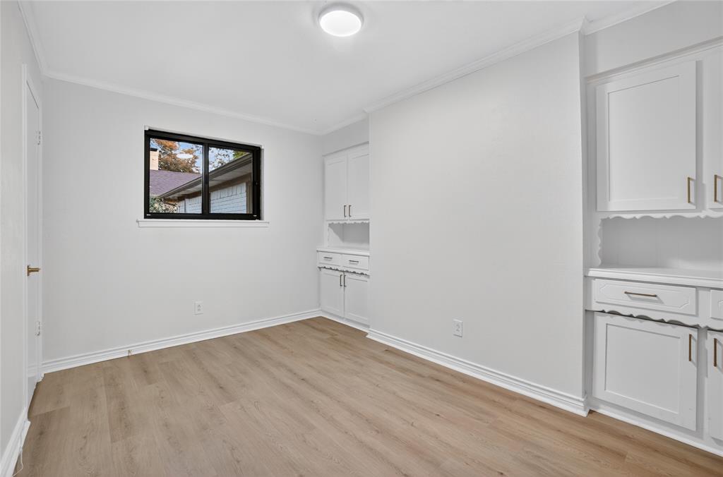 Merriman Manor - Residential Lease