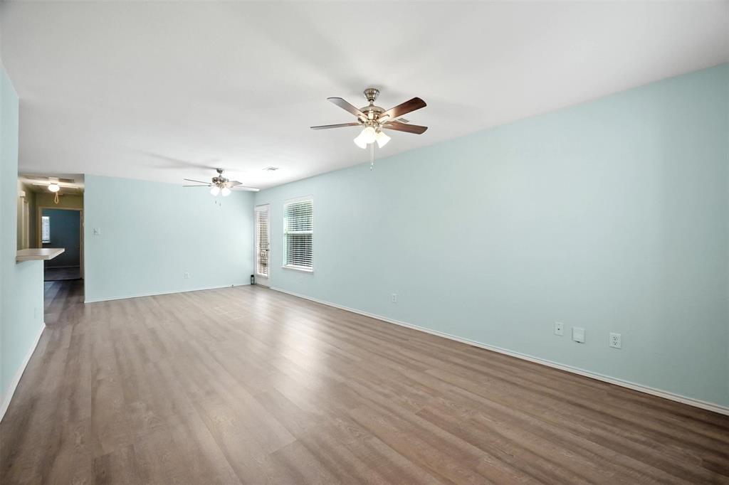 1782 Lago Vista