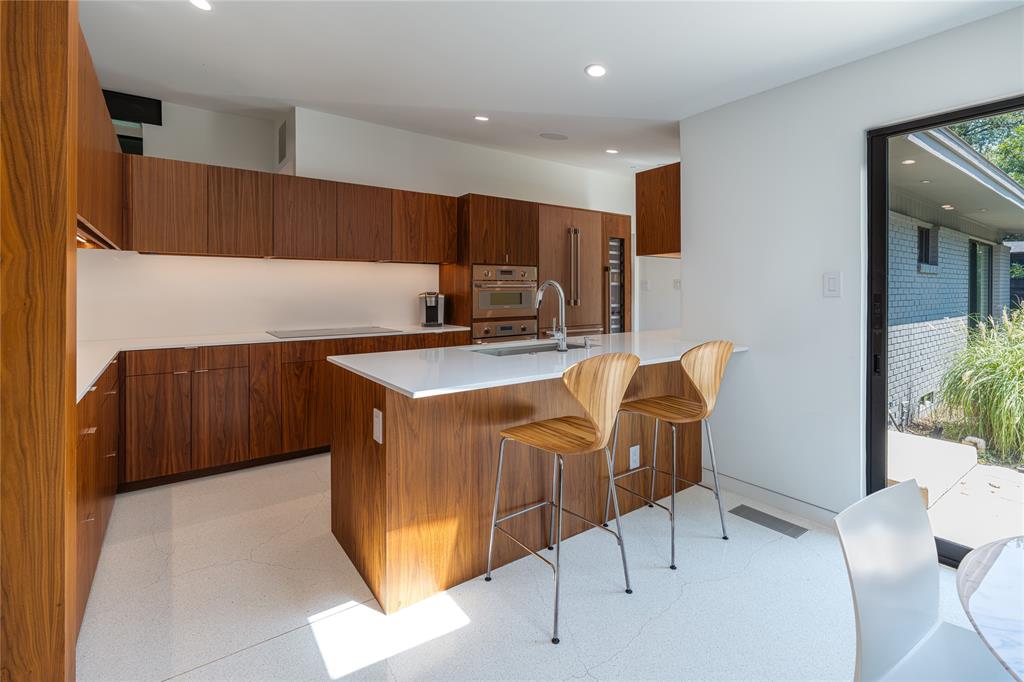 Midway Hills 03 - Residential