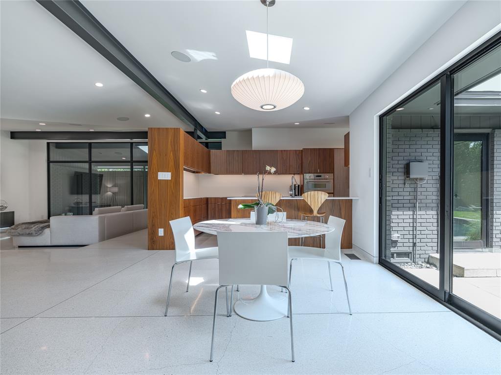 Midway Hills 03 - Residential