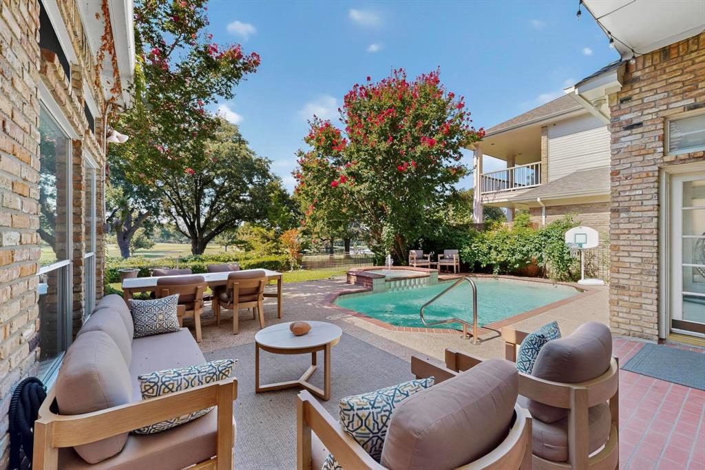 5415 Preston Fairways Circle