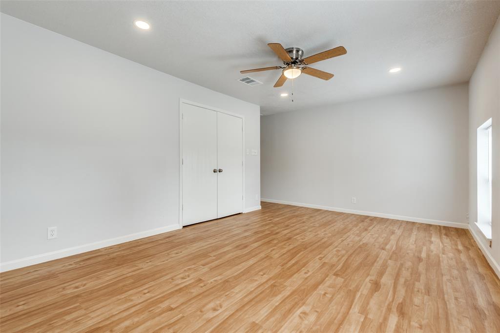 Bruton Terrace 07 - Residential