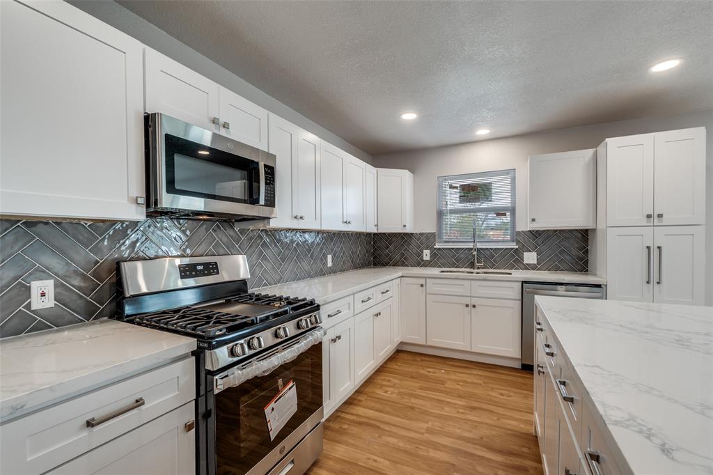 Bruton Terrace 07 - Residential