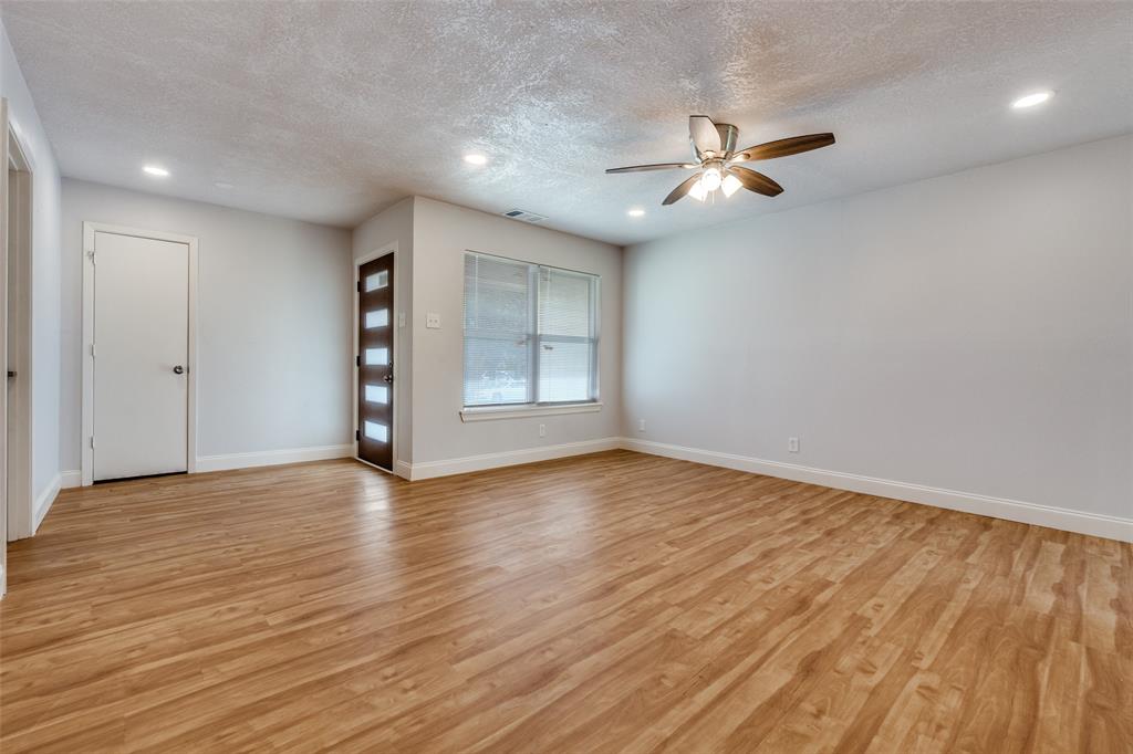 Bruton Terrace 07 - Residential