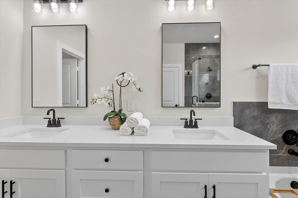 Ervay Place - Residential