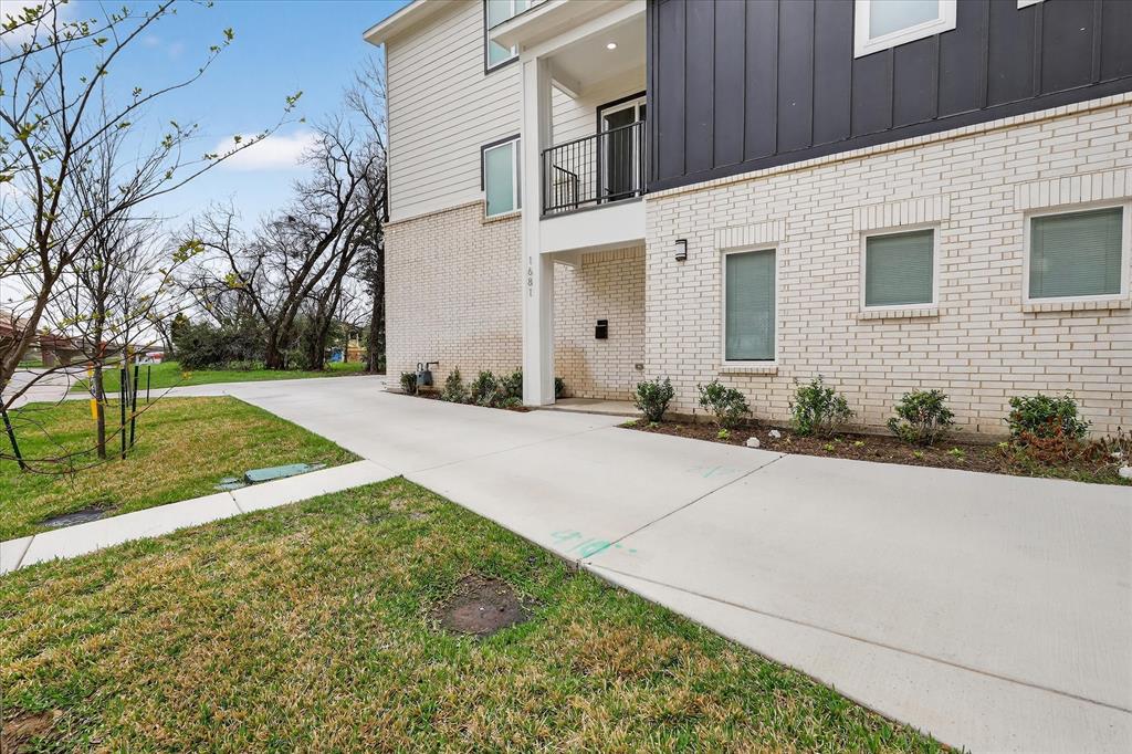 Ervay Place - Residential