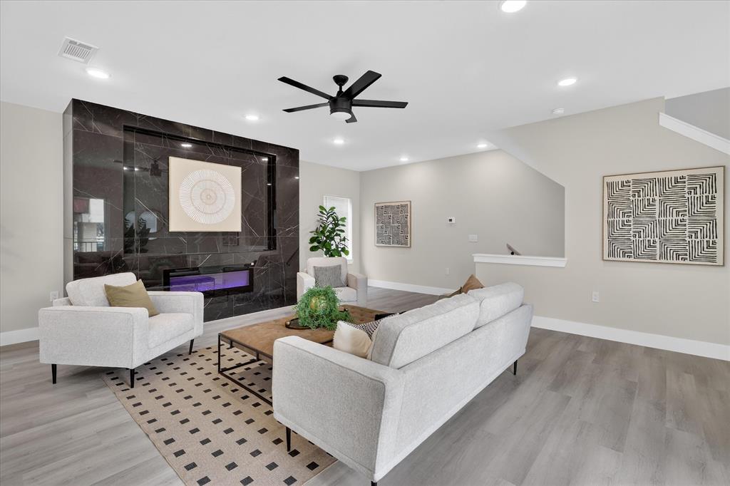 Ervay Place - Residential