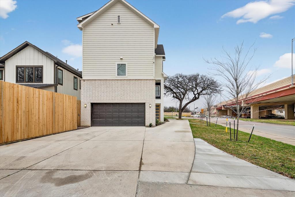 Ervay Place - Residential