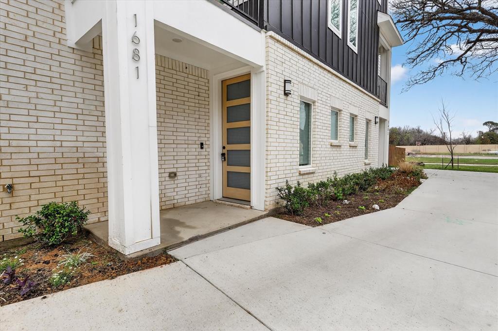 Ervay Place - Residential