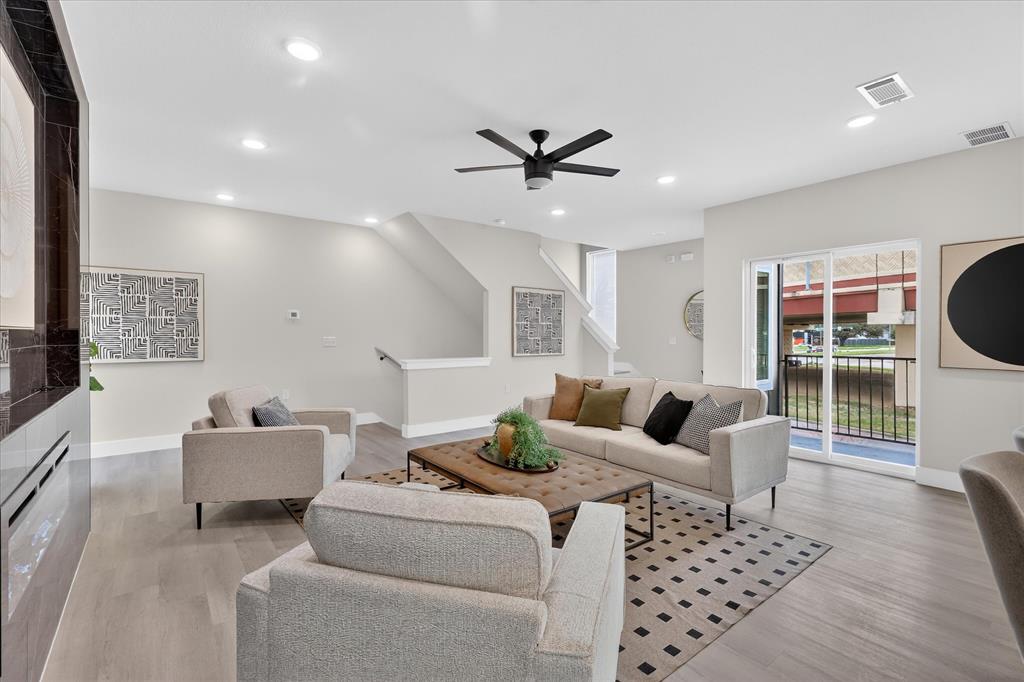 Ervay Place - Residential