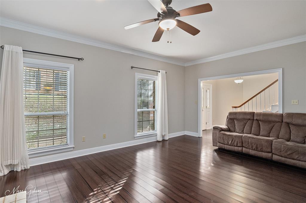 3107 Fairfield Avenue