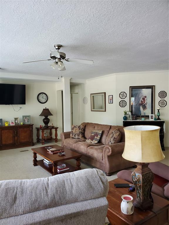 Falcon Crest - Residential