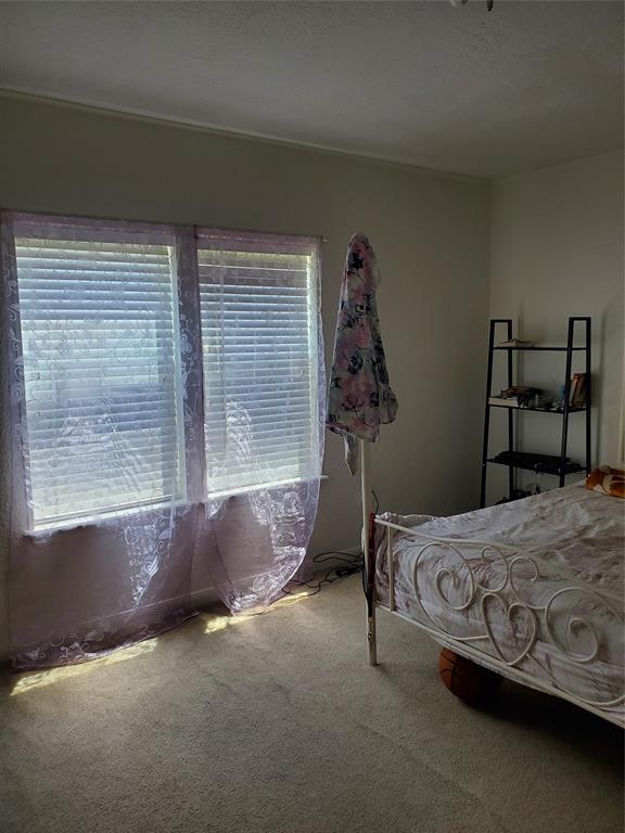 Falcon Crest - Residential