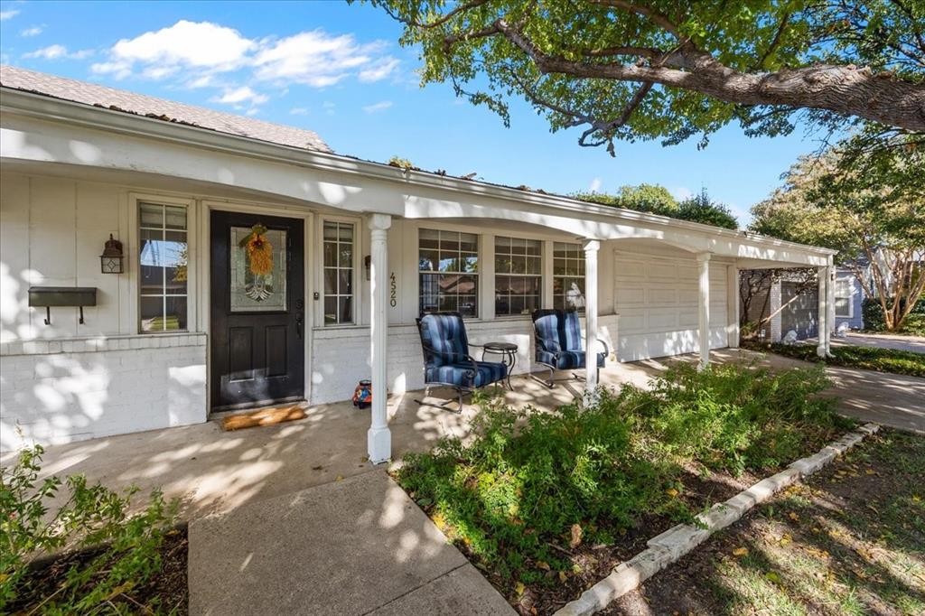 4520 Birchman Avenue