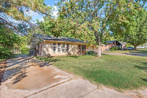 A home in Benbrook