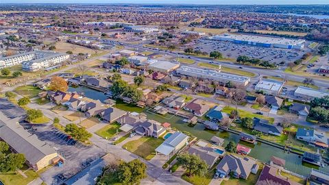 A home in Granbury