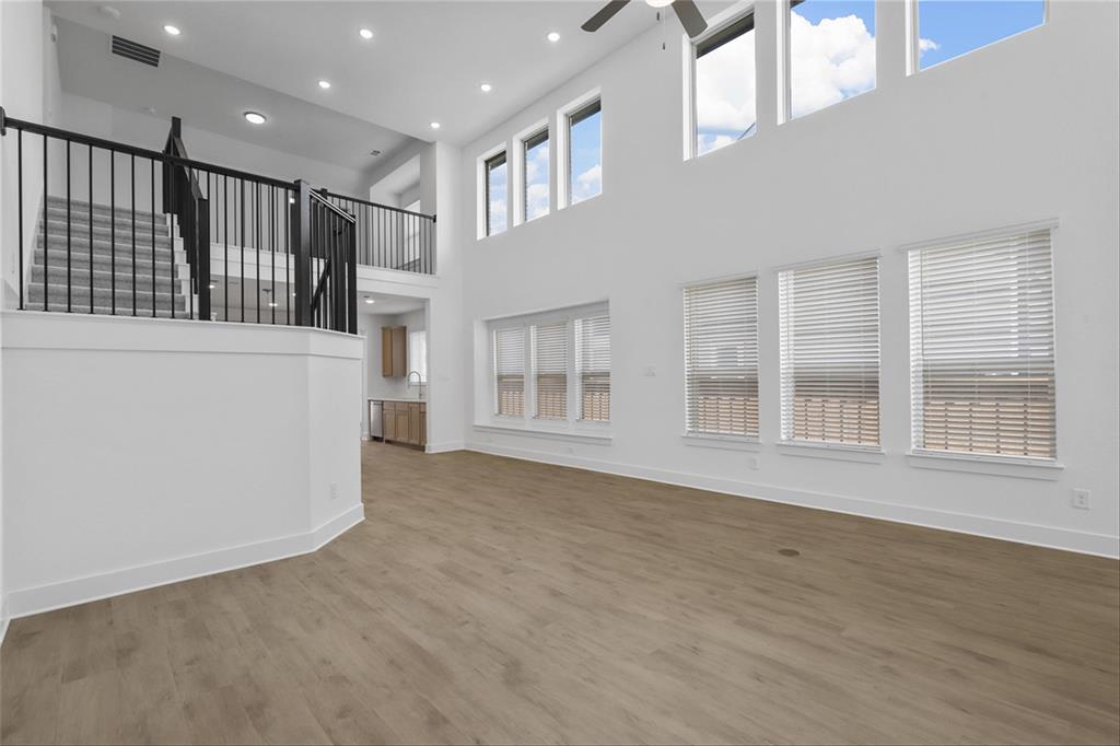 1120 Rosemary Lane