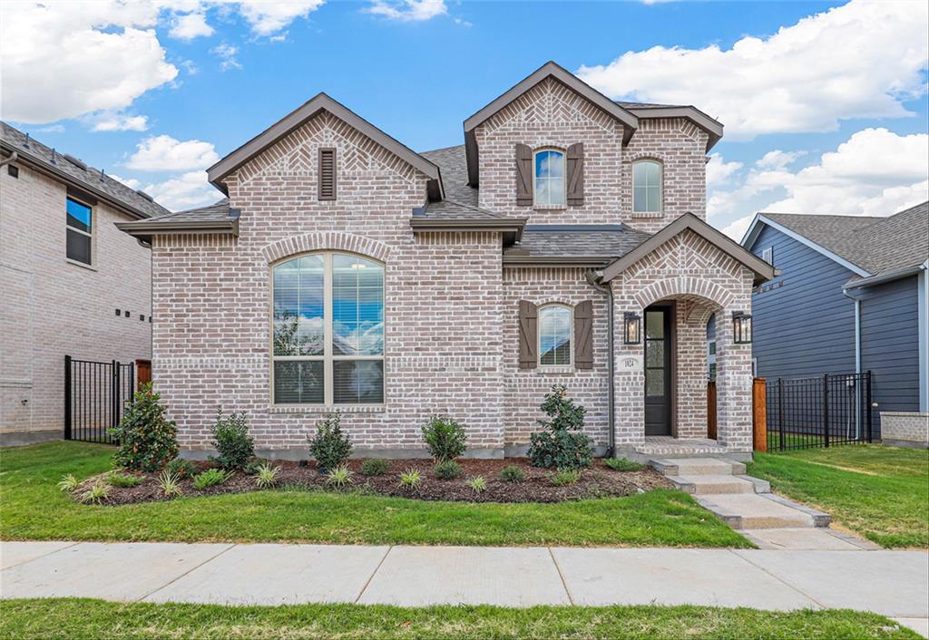 1120 Rosemary Lane
