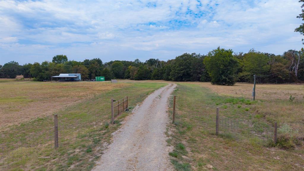 14372 Farm Road 269 S