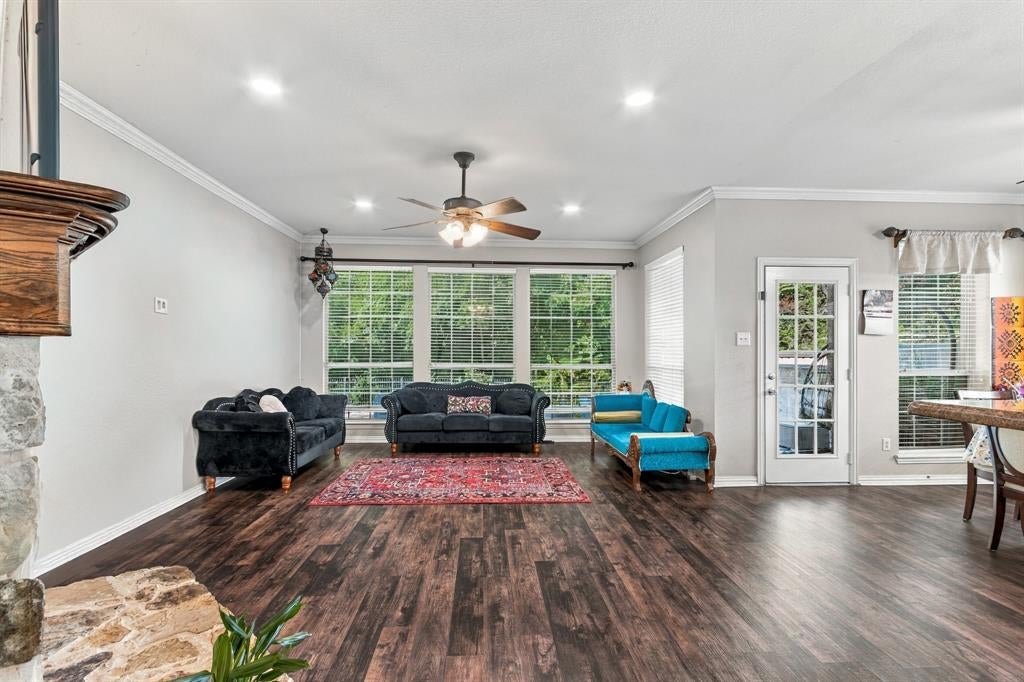1905 Canyon Wren Drive