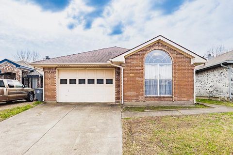 9716 Pinehurst Lane Dallas TX 75227