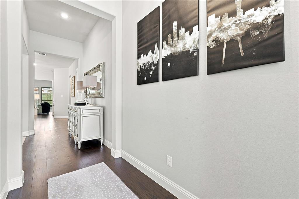 2913 Stonefield