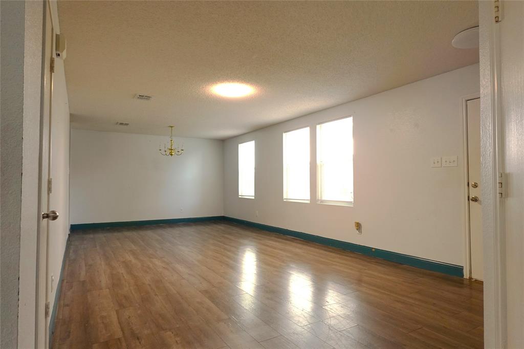 1329 Anna Lea Lane