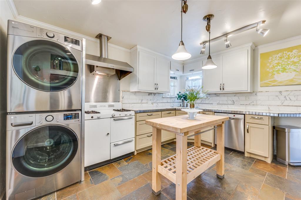 Parkdale Add 01 Instl - Residential