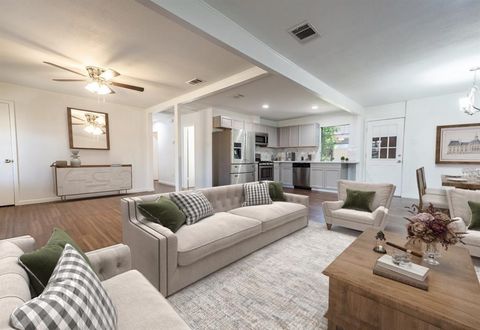 2722 Rutgers Drive Irving TX 75062