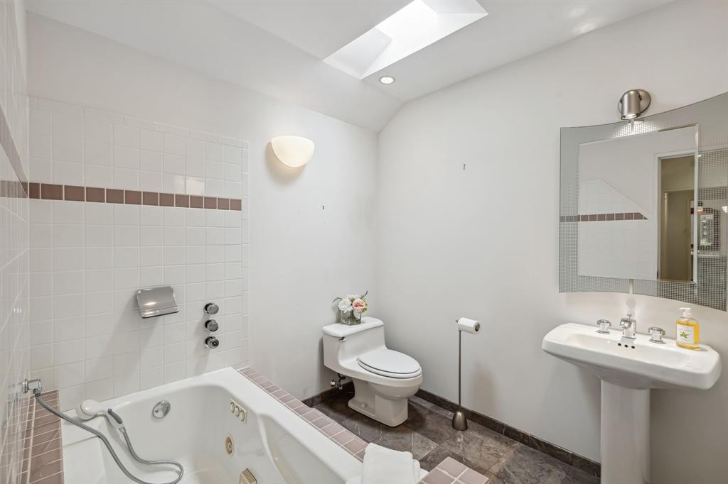 Royal Spgs Estates - Residential Lease