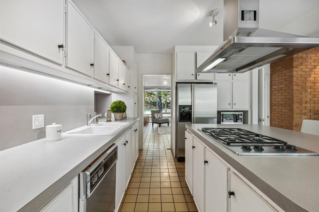 Royal Spgs Estates - Residential Lease