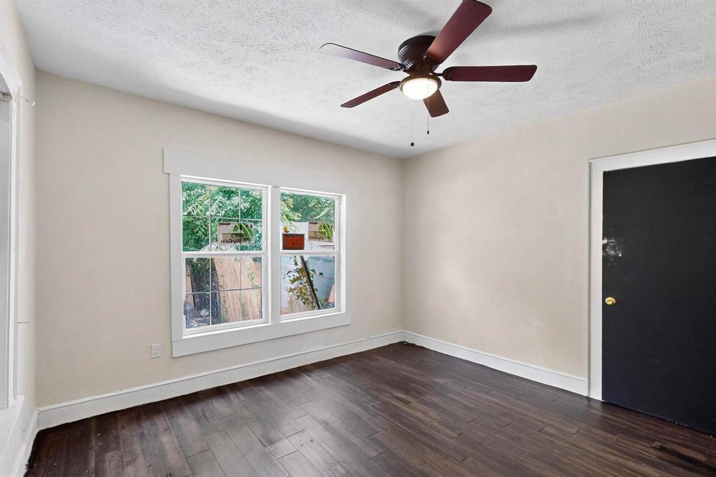 Oak Cliff Original Town Of - Residential Lease