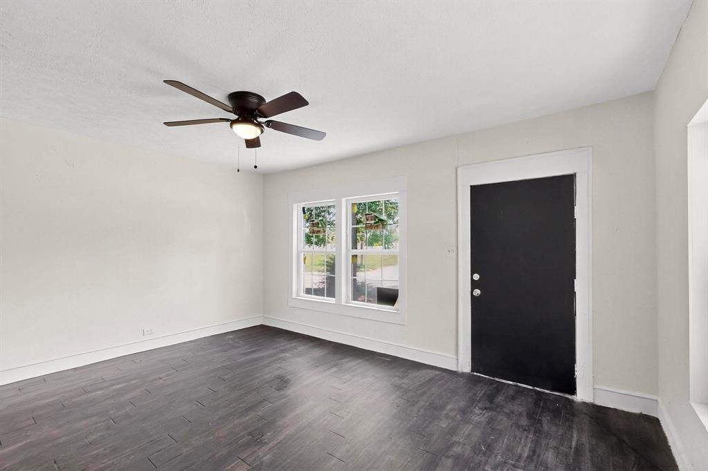 Oak Cliff Original Town Of - Residential Lease