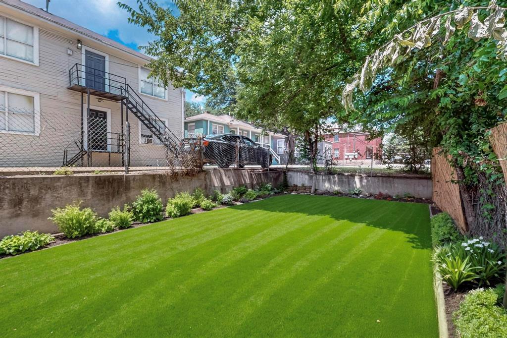 Oak Cliff Original Town Of - Residential Lease