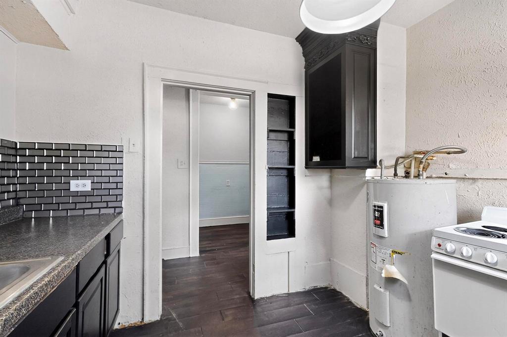 Oak Cliff Original Town Of - Residential Lease