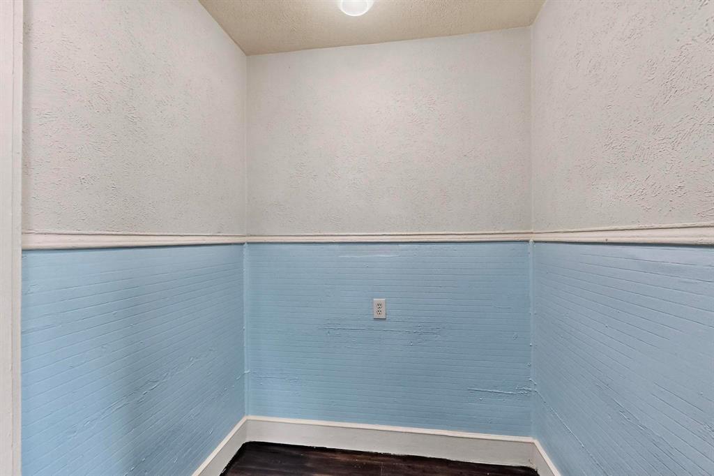 Oak Cliff Original Town Of - Residential Lease