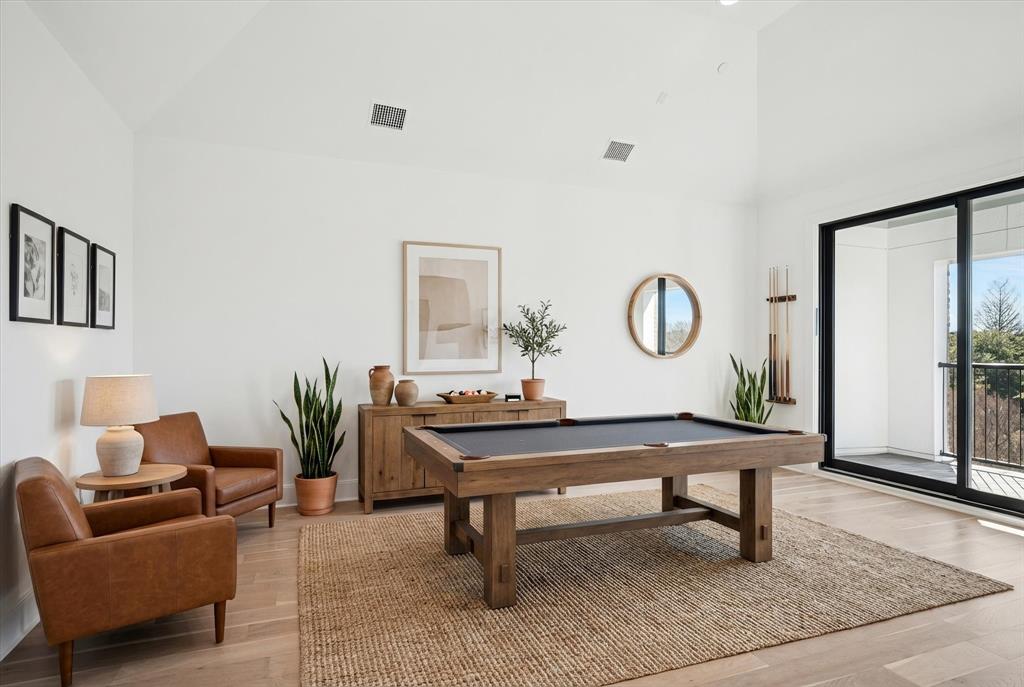 Addison Grove - Residential