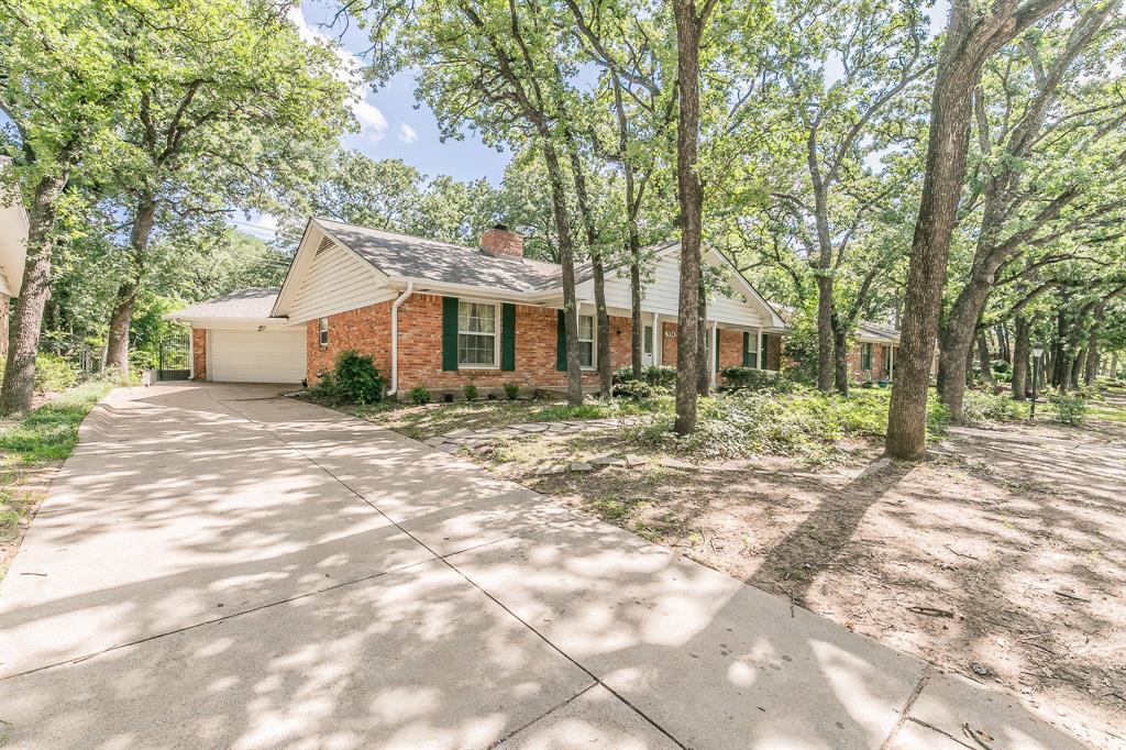 936 Mountain Terrace