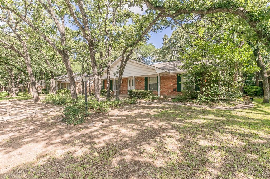936 Mountain Terrace