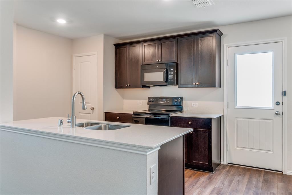 Villas Prairie Crk Add - Residential