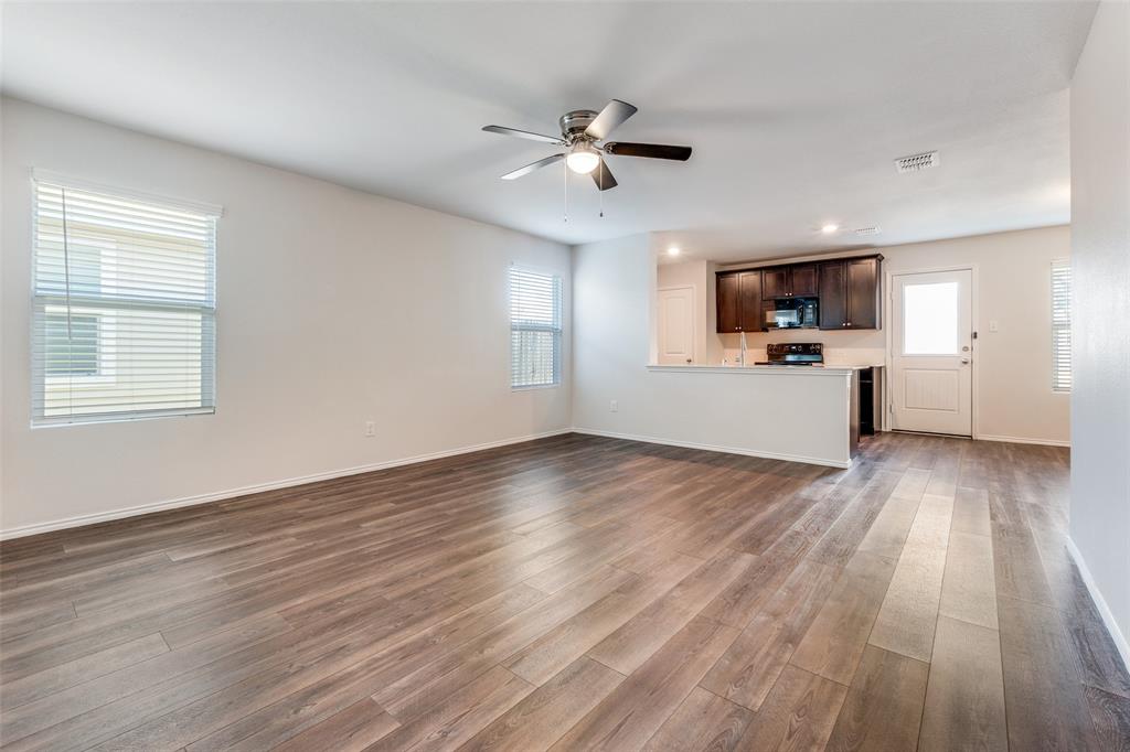 9287 Summerlee Street